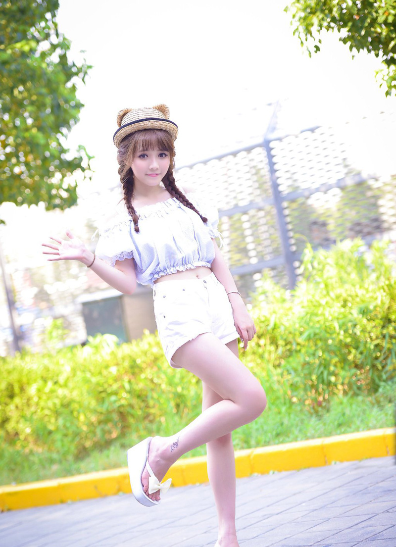 一个家庭没有书，就好像一间房子没有窗户。